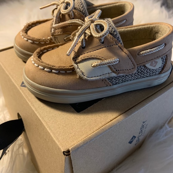 Infant/Toddler Sperry Bluefish Shoes. Size 3M - Picture 6 of 8